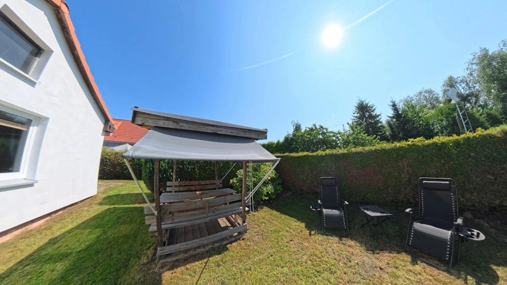 Privater Garten des Bungalows